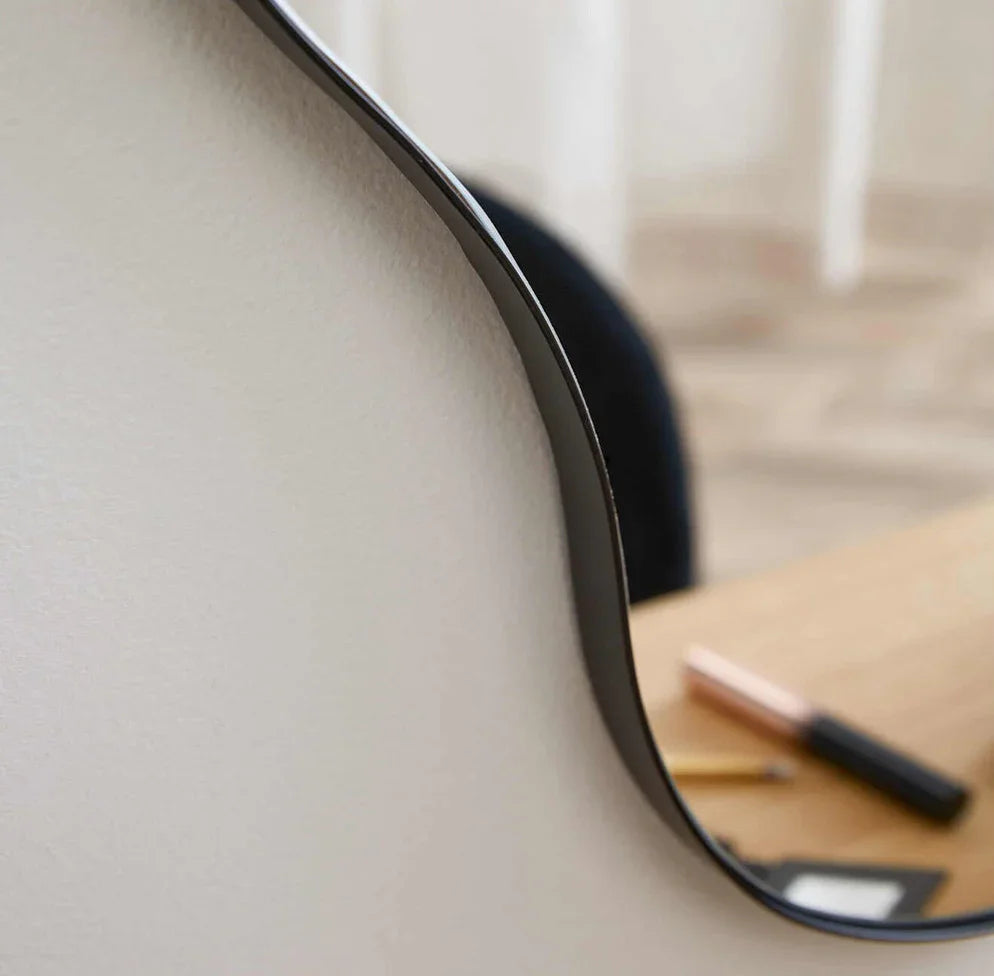 08 - Seventeen Mirrors