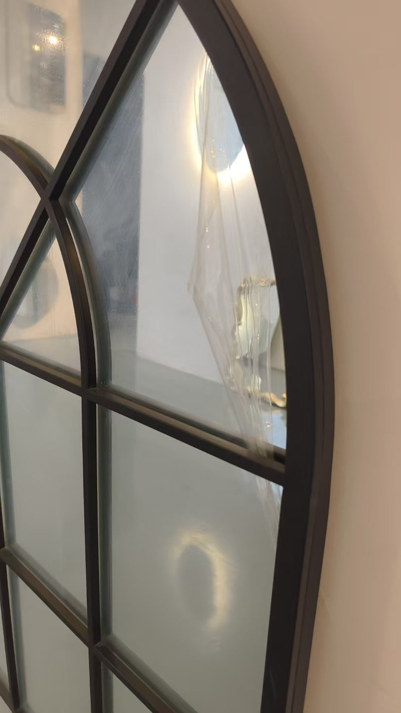 20250803160700 - Seventeen Mirrors