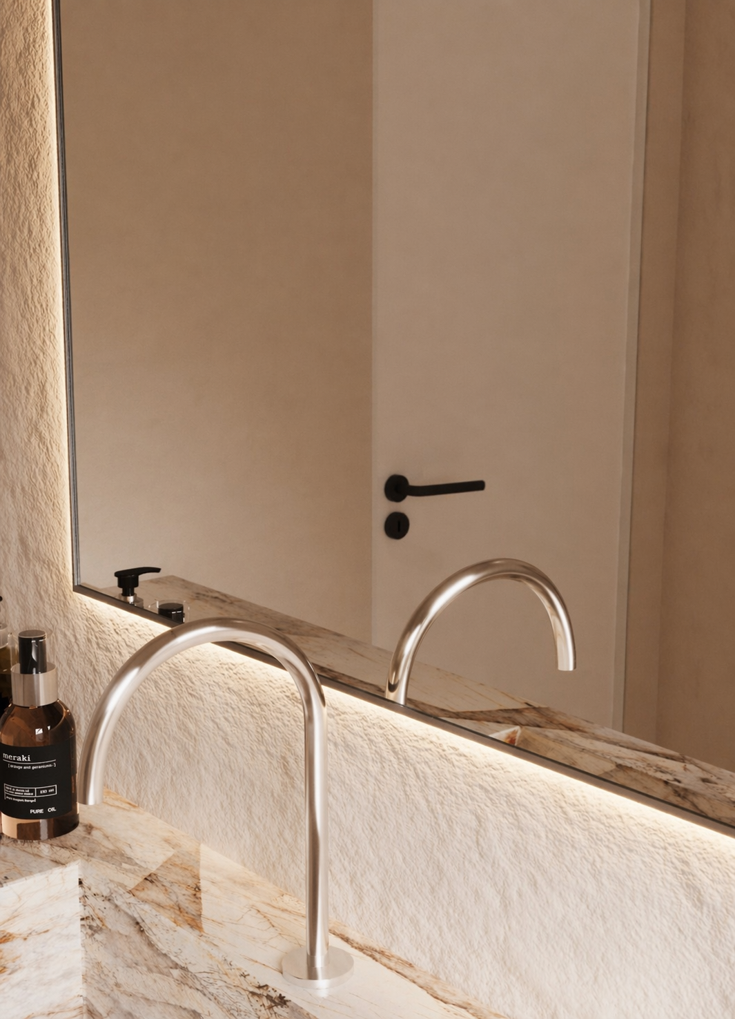 Vittoria LED Wall Mirror - 1100 x 900