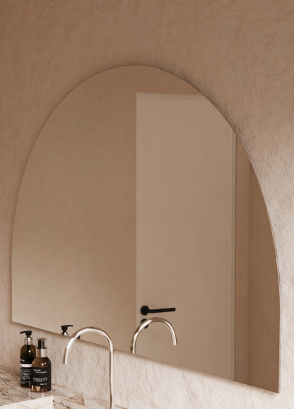 Danielle Frameless Wall Mirror - 1000 x 1500 in Frameless, edge and finish detail, close up